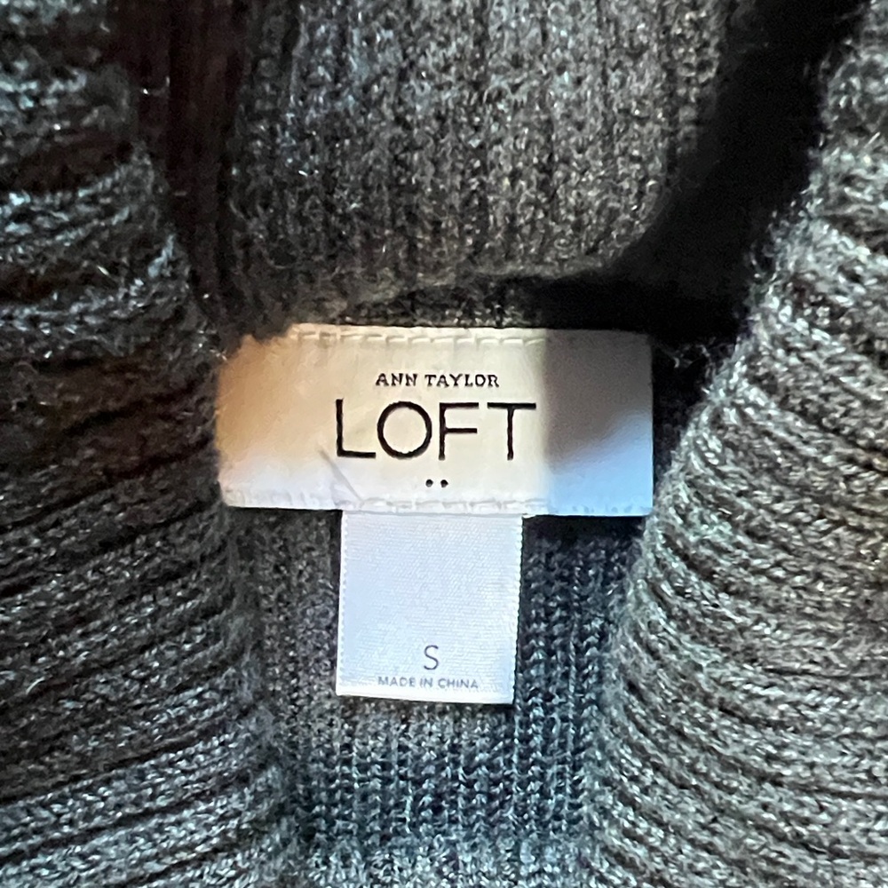 LOFT Dark Gray Long Sleeve Knit Dress - Picture 4 of 6